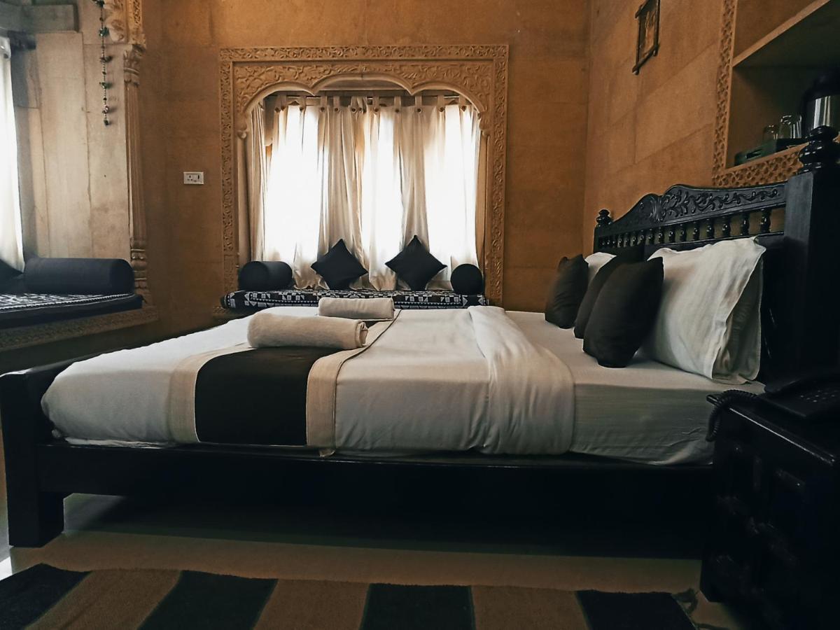 Hotel Royal Haveli Dzsaiszalmer Kültér fotó