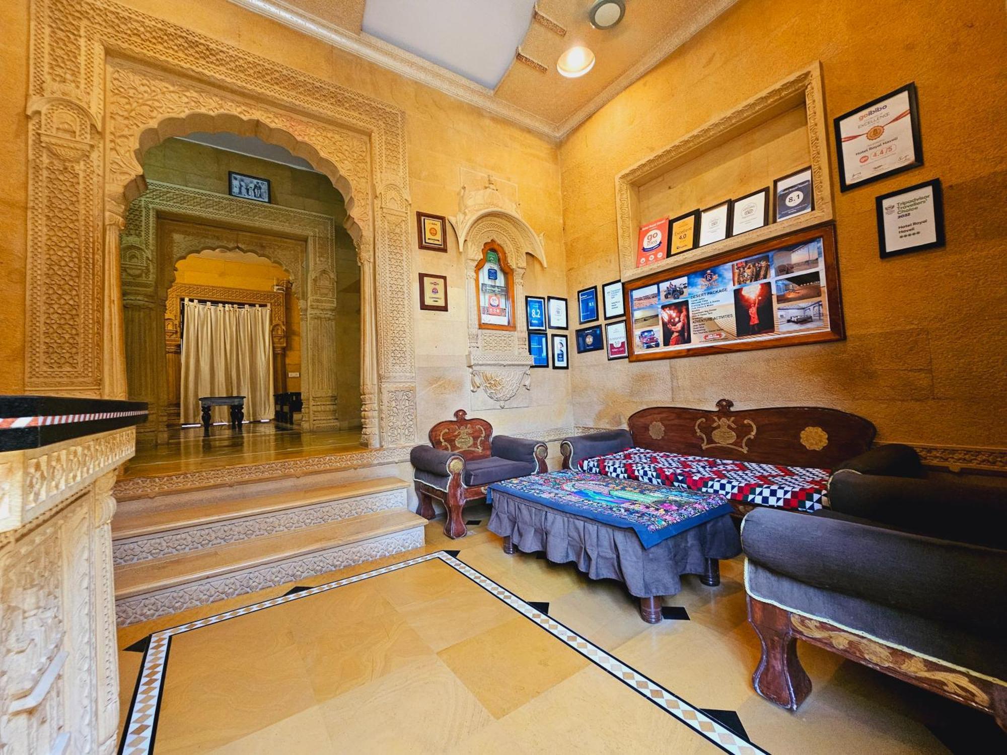 Hotel Royal Haveli Dzsaiszalmer Kültér fotó