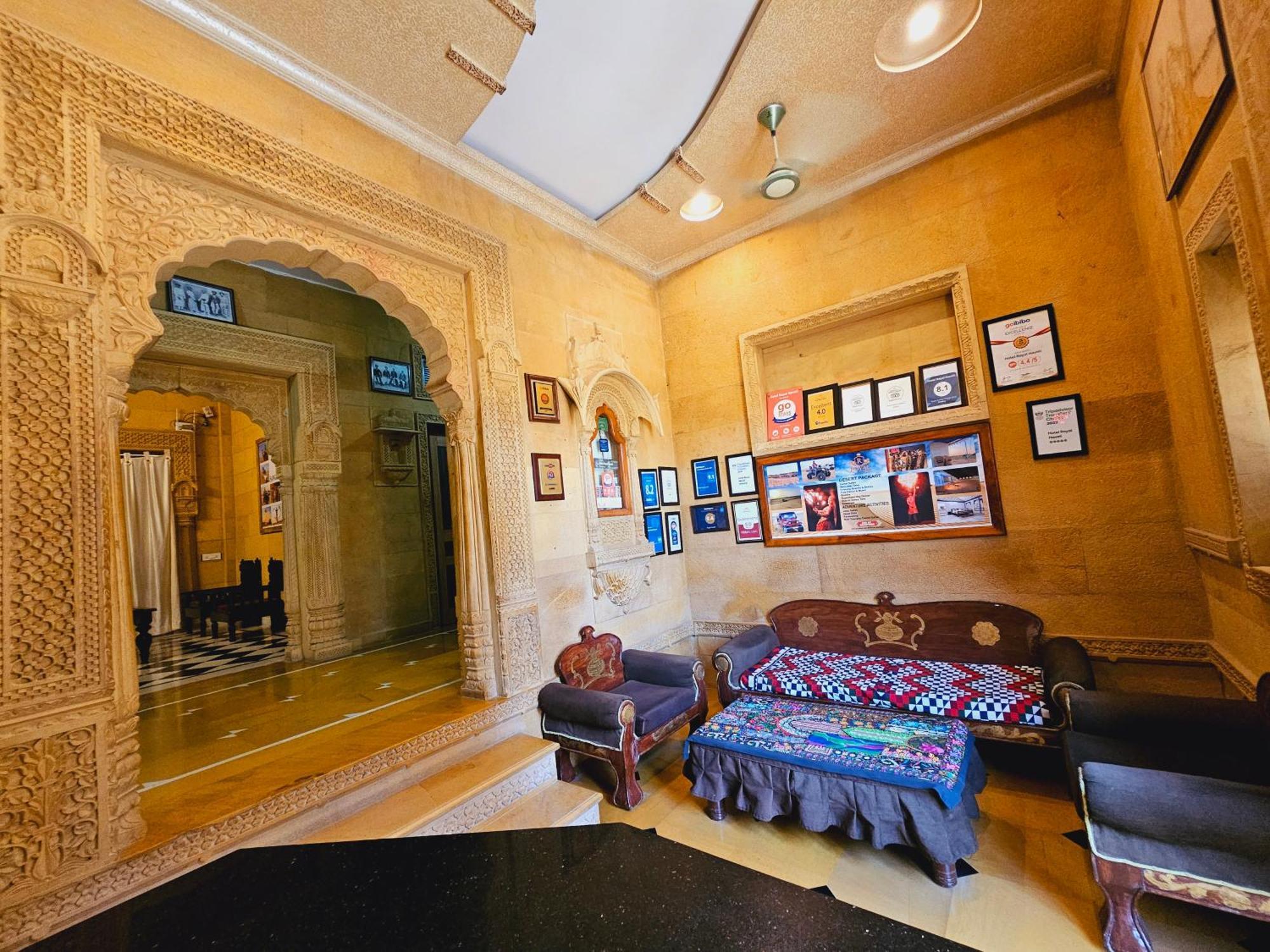 Hotel Royal Haveli Dzsaiszalmer Kültér fotó