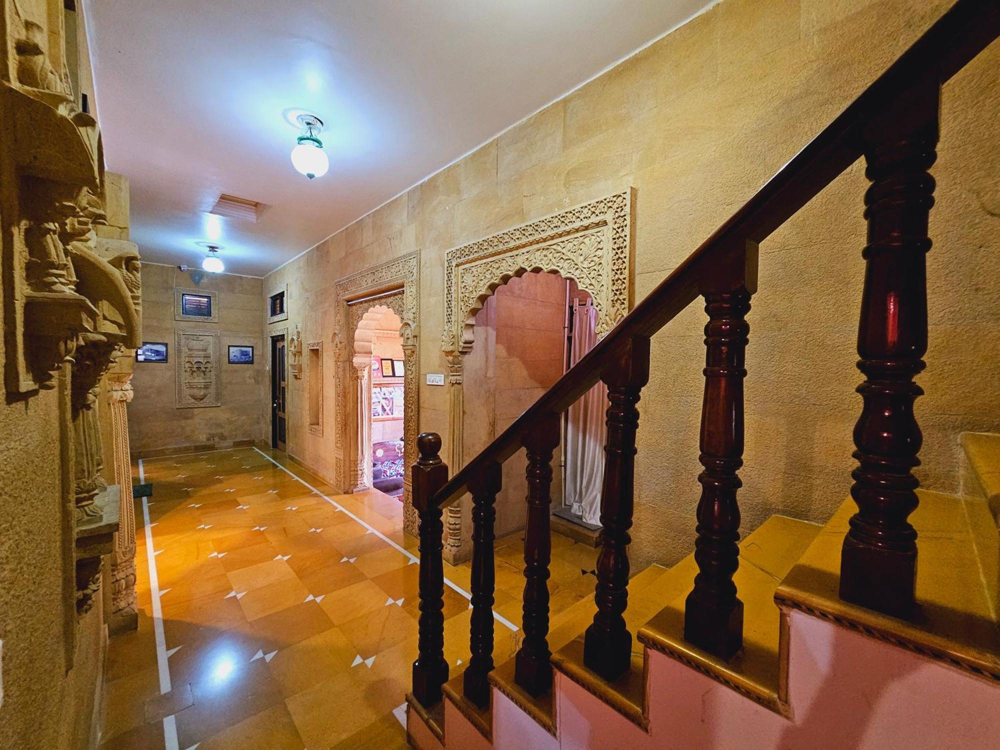 Hotel Royal Haveli Dzsaiszalmer Kültér fotó
