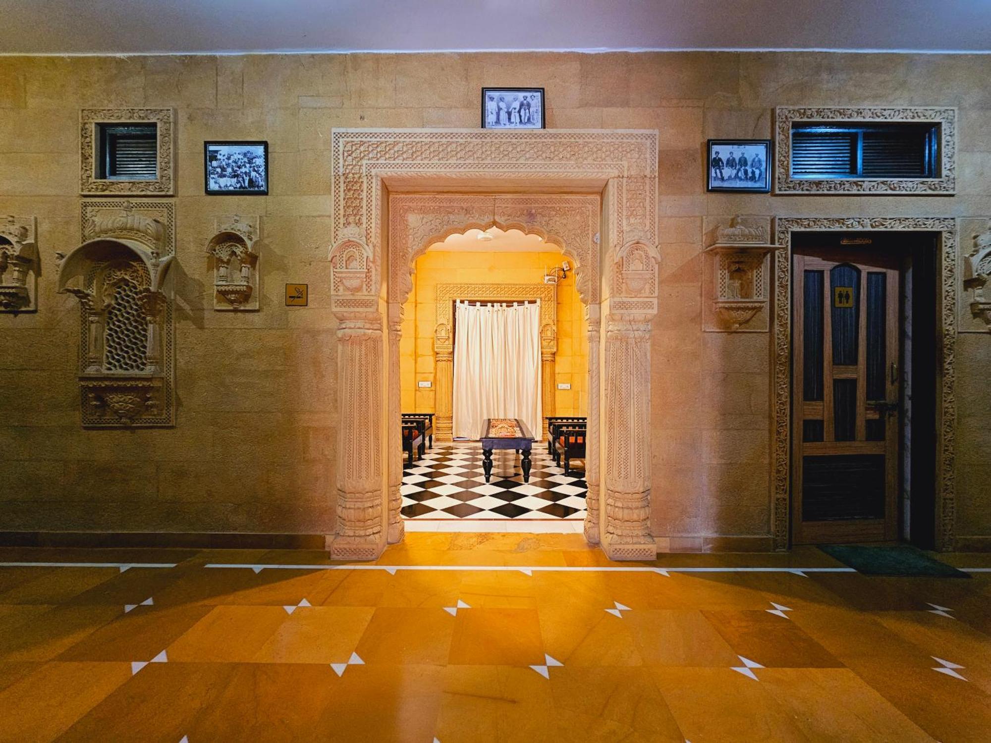 Hotel Royal Haveli Dzsaiszalmer Kültér fotó