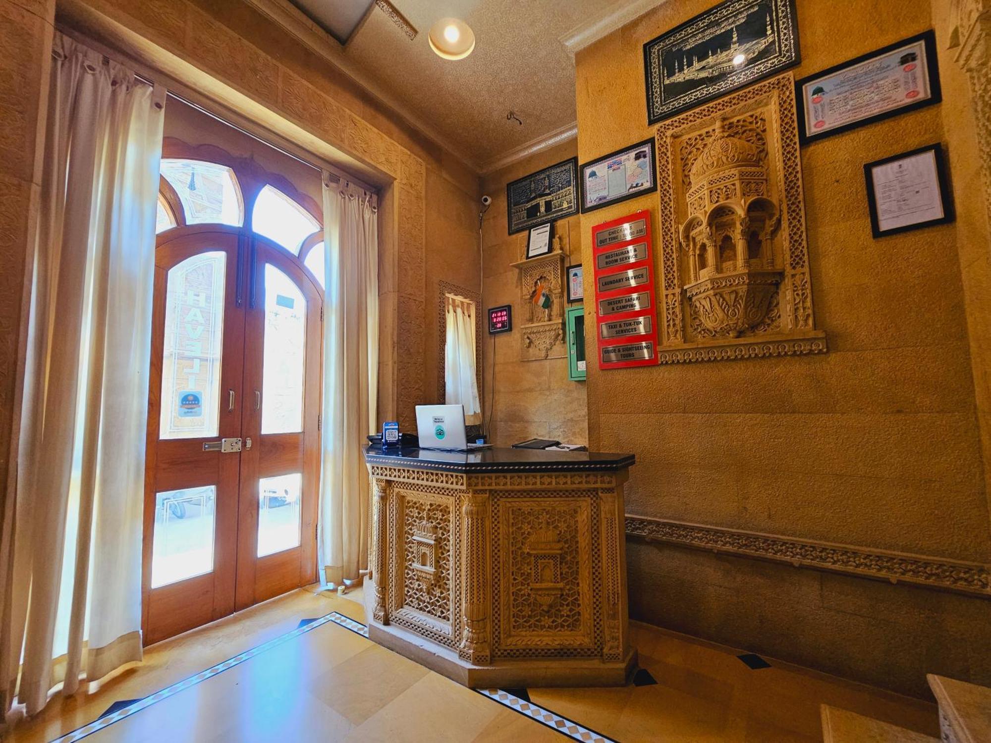 Hotel Royal Haveli Dzsaiszalmer Kültér fotó