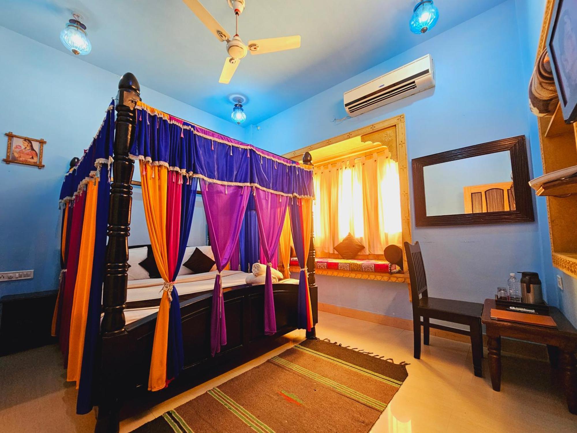 Hotel Royal Haveli Dzsaiszalmer Kültér fotó