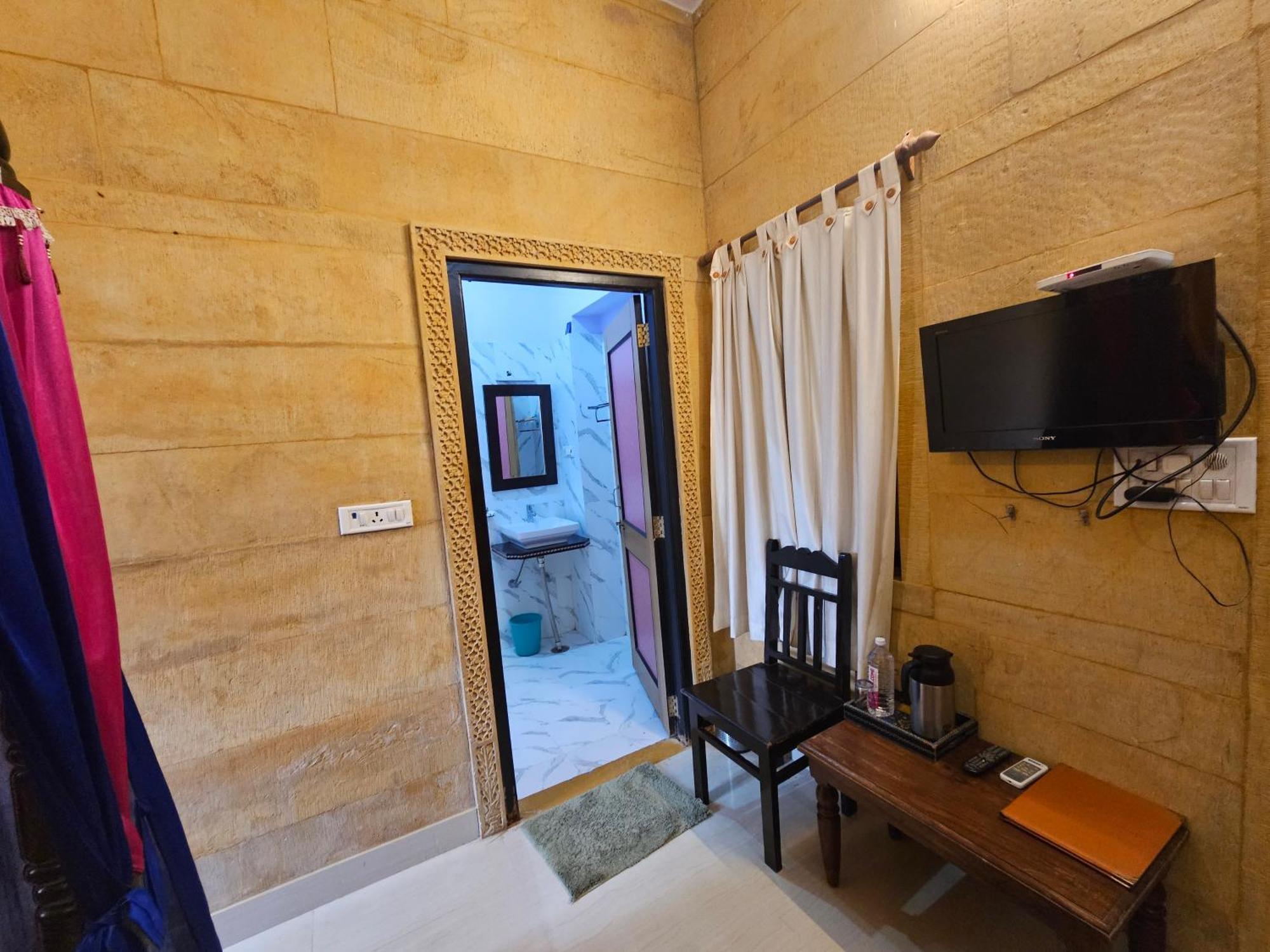 Hotel Royal Haveli Dzsaiszalmer Kültér fotó